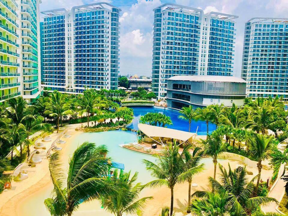 Azure C2 Balcony Wifi Near Mall Airport Multiple Units Paranaque City Kültér fotó